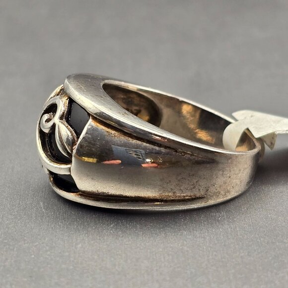 Sterling Silver A925 Black Onyx Dome Ring Size 10 Vining Leaf Scroll 8.81g - Picture 2 of 12